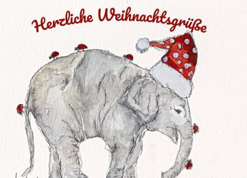 Aquarellkarte Herzliche Weihnachtsgrüße. Ein grauer Elefant mit roter Weihnachtsmütze, umgeben von Marienkäfern.