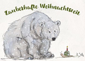 Aquarellkarte Zauberhafte Weihnachtszeit. Ein großer grauer Bär im Schnee schaut auf eine Schnecke mit Kerze.